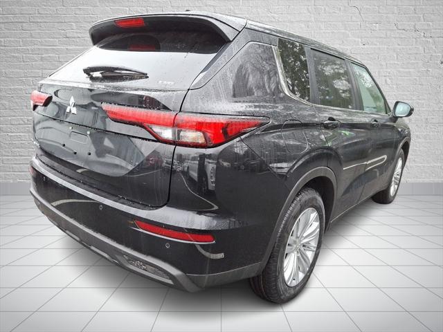 new 2024 Mitsubishi Outlander car, priced at $32,465