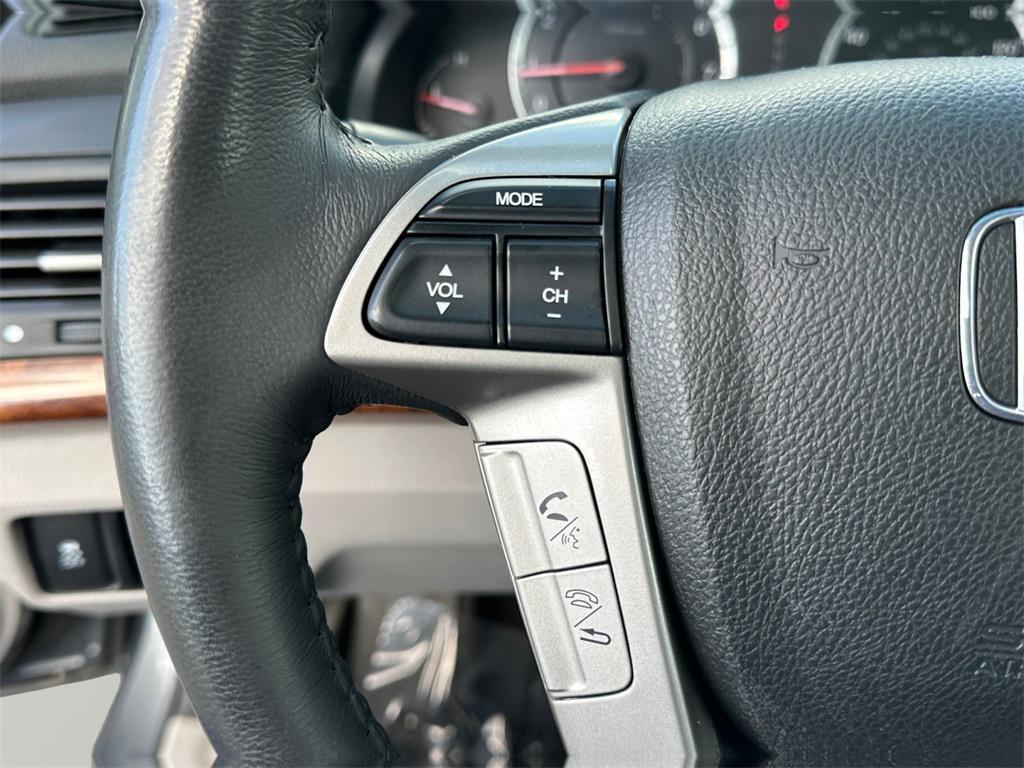 used 2011 Honda Accord car, priced at $10,900
