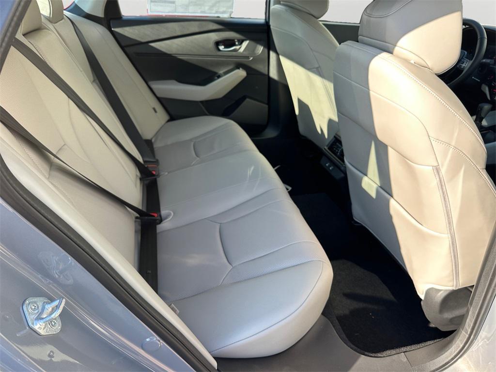 new 2025 Honda Accord Hybrid car, priced at $34,704