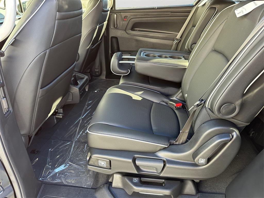 new 2026 Honda Odyssey car, priced at $53,190