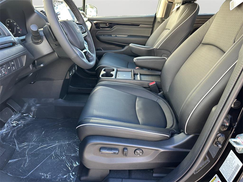 new 2026 Honda Odyssey car, priced at $53,190