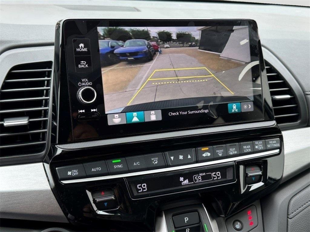new 2026 Honda Odyssey car, priced at $44,290
