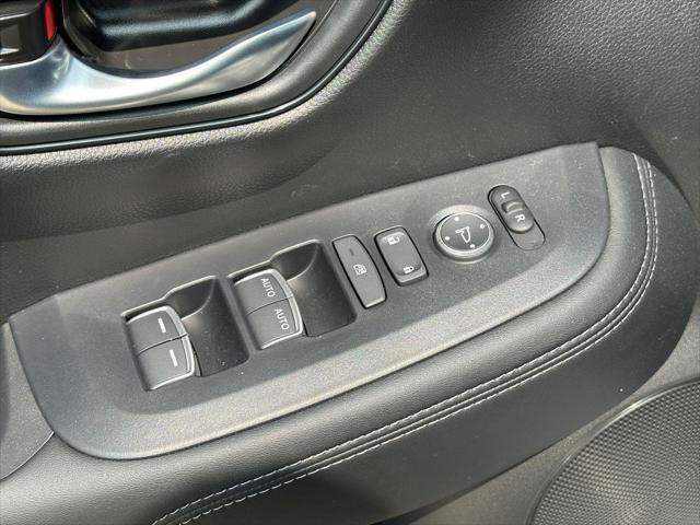 new 2025 Honda HR-V car, priced at $32,425