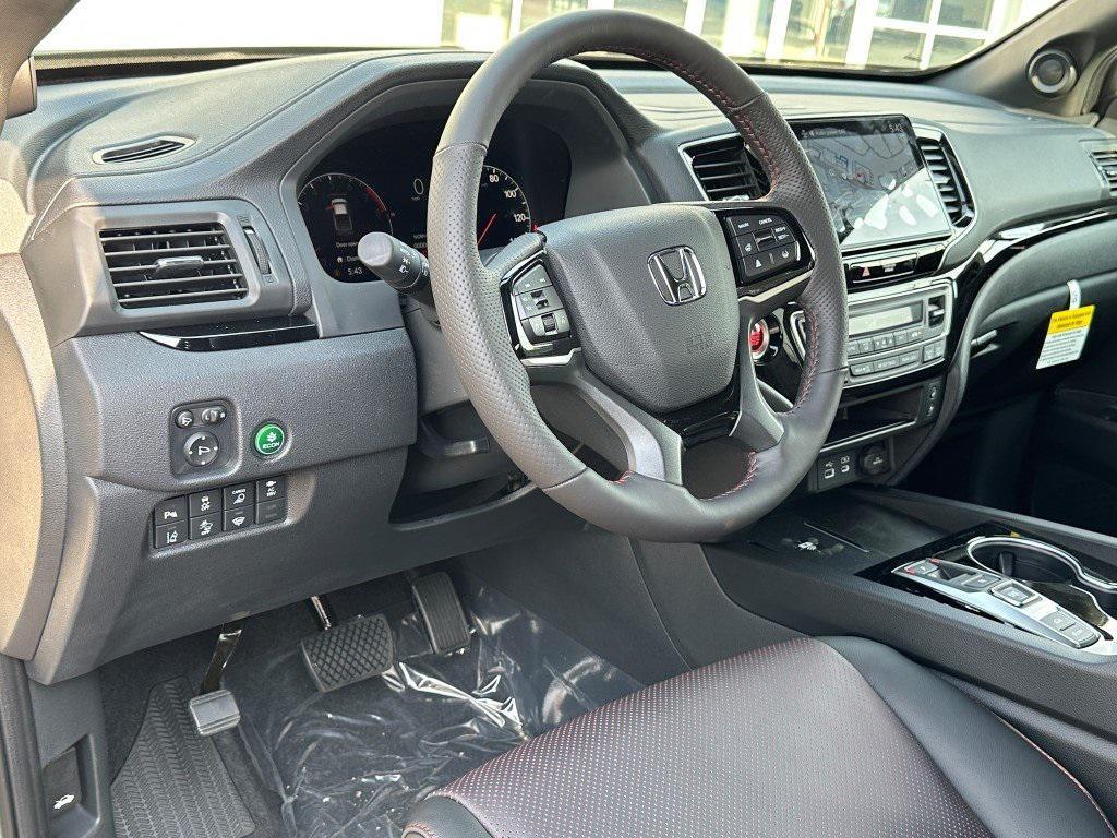 new 2025 Honda Ridgeline car, priced at $42,995