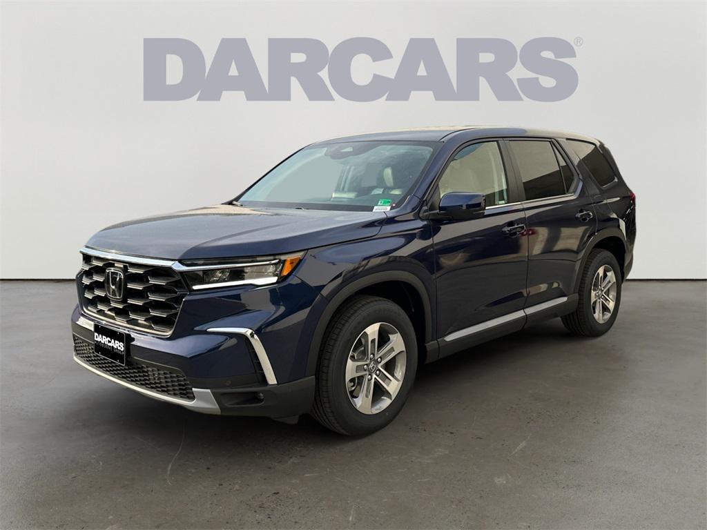 new 2025 Honda Pilot car, priced at $47,400