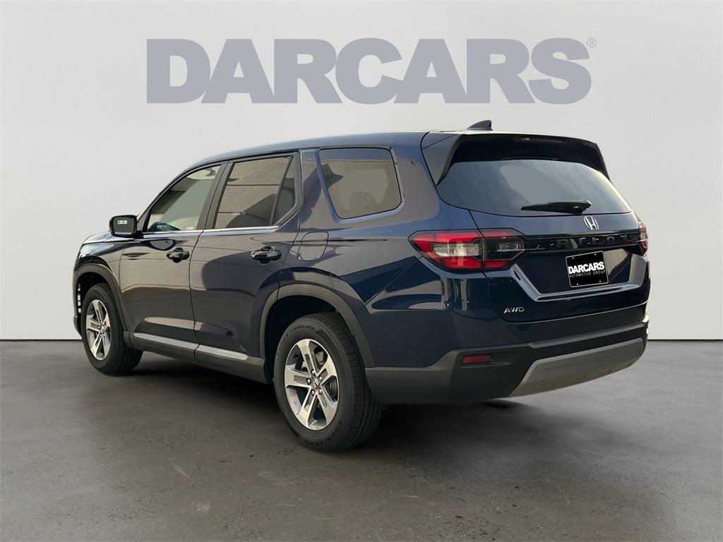 new 2025 Honda Pilot car, priced at $47,400