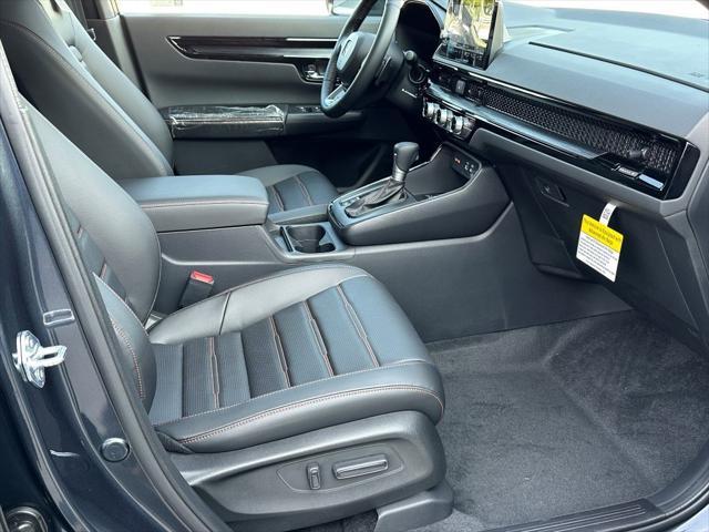 new 2025 Honda CR-V Hybrid car, priced at $42,070
