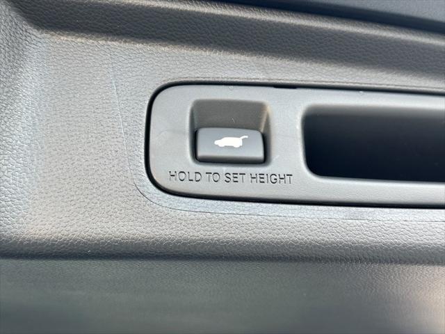 new 2025 Honda CR-V Hybrid car, priced at $42,070