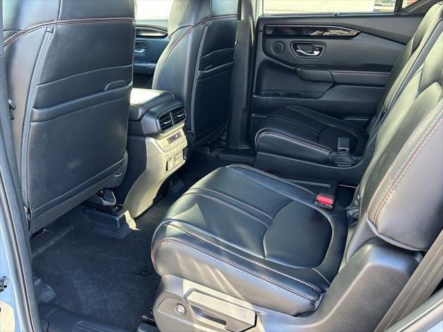 used 2025 Honda Pilot car, priced at $45,995