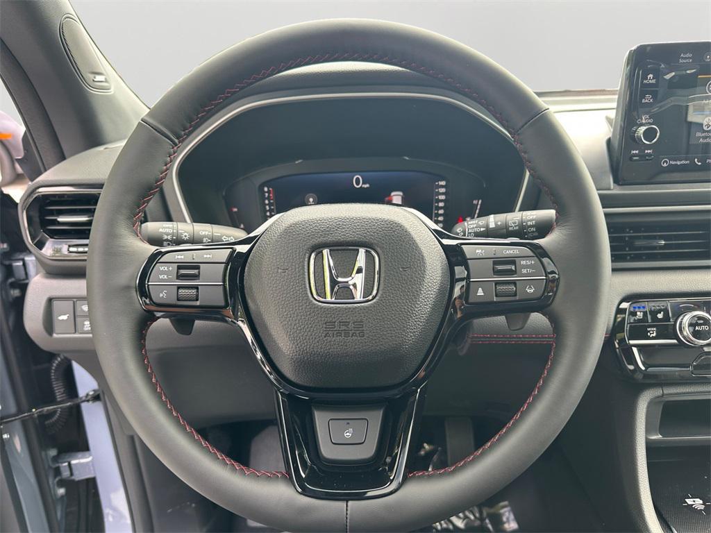 new 2025 Honda Pilot car, priced at $56,105