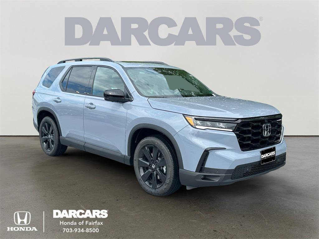 new 2025 Honda Pilot car, priced at $56,105