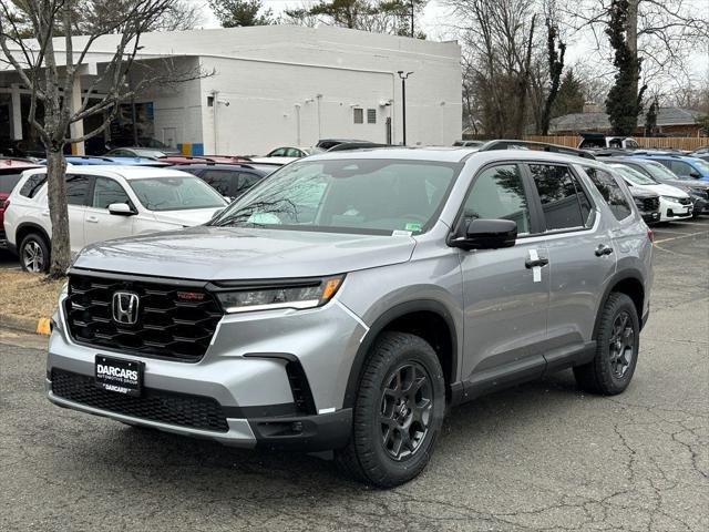 new 2025 Honda Pilot car, priced at $51,330