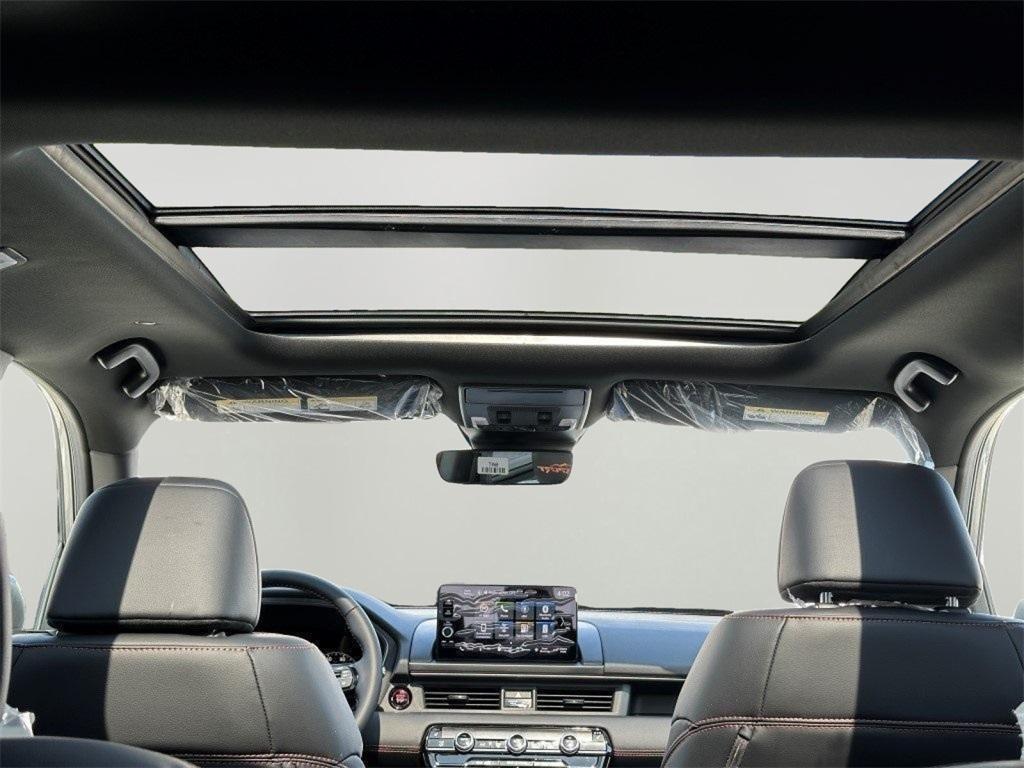 new 2025 Honda Pilot car, priced at $50,425
