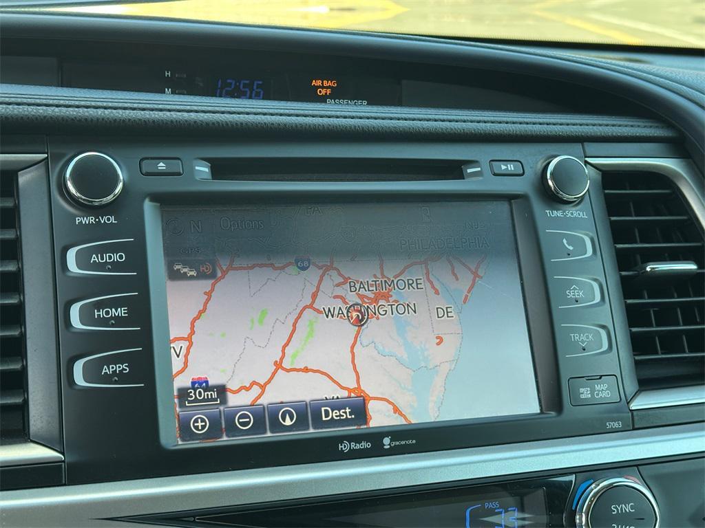 used 2015 Toyota Highlander car, priced at $15,495