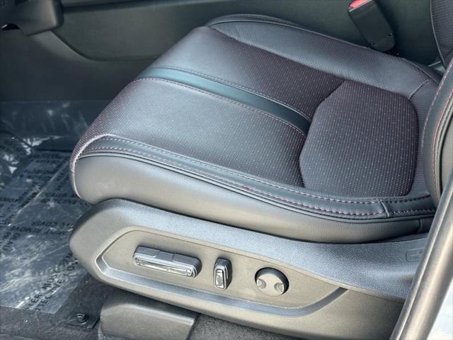 new 2025 Honda Pilot car