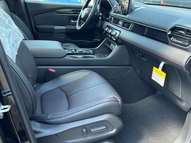 new 2025 Honda Pilot car, priced at $56,595