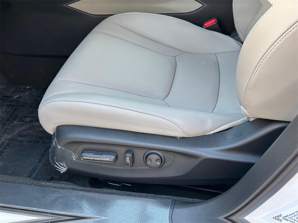 new 2025 Honda Accord Hybrid car, priced at $32,995