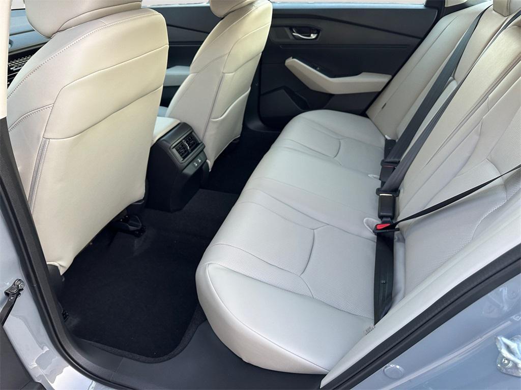 new 2025 Honda Accord Hybrid car, priced at $36,120