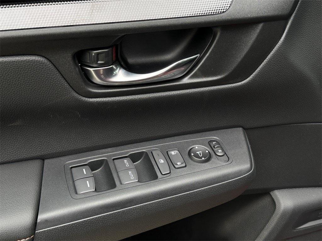 new 2026 Honda CR-V Hybrid car
