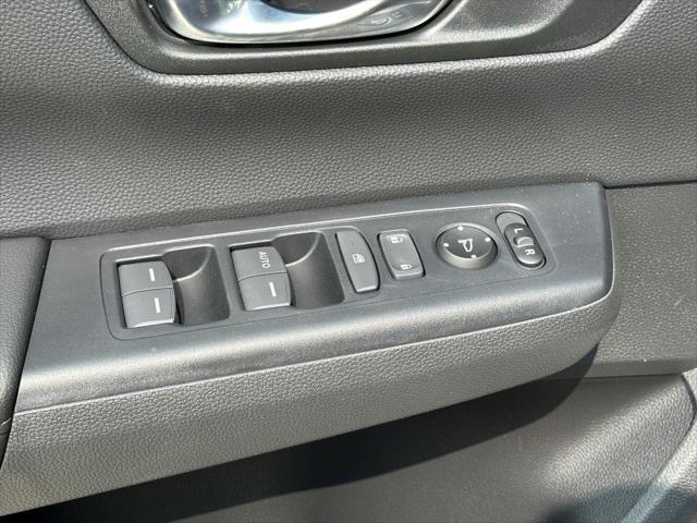 new 2025 Honda CR-V car, priced at $33,025