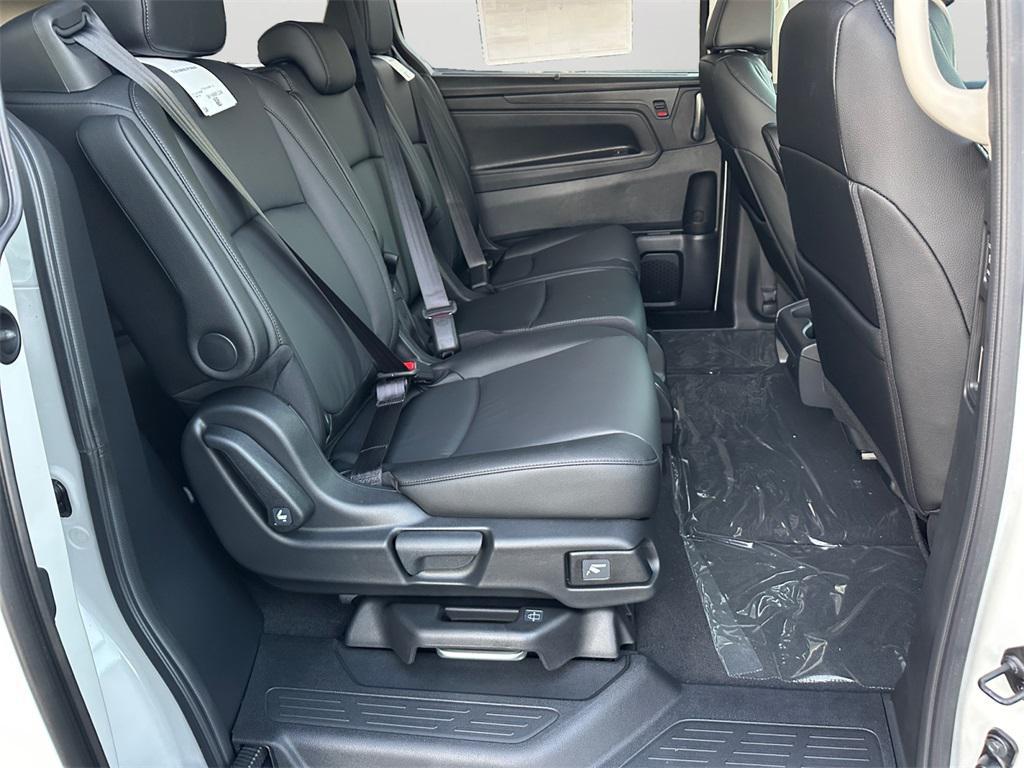 new 2026 Honda Odyssey car, priced at $42,064