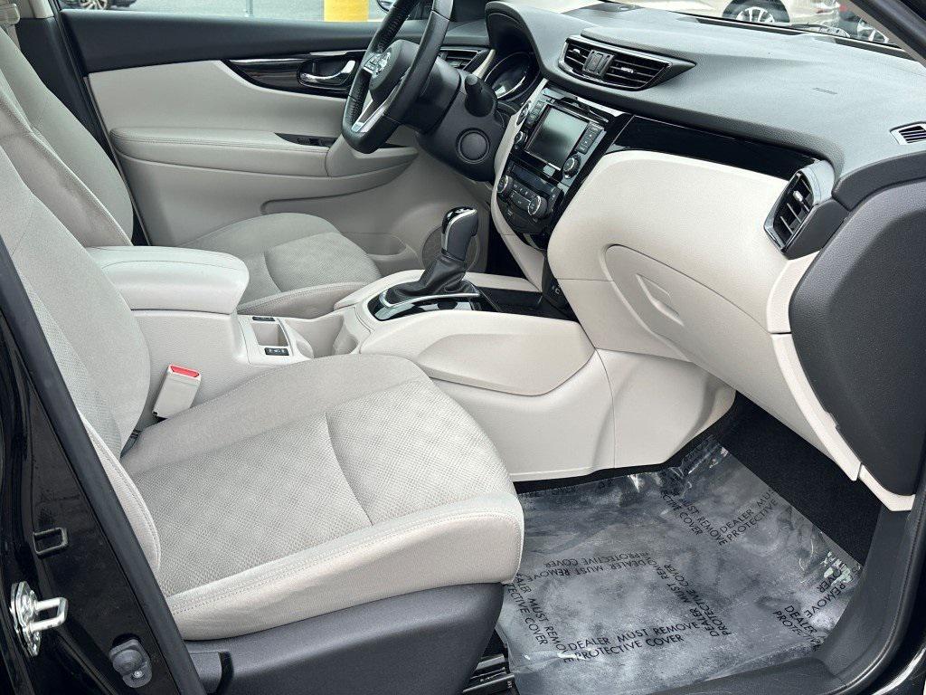 used 2020 Nissan Rogue Sport car, priced at $15,990