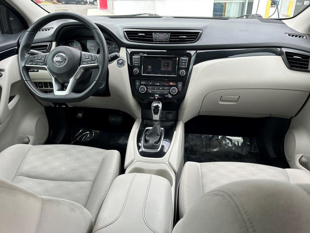used 2020 Nissan Rogue Sport car, priced at $15,990