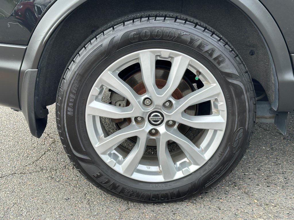 used 2020 Nissan Rogue Sport car, priced at $15,990