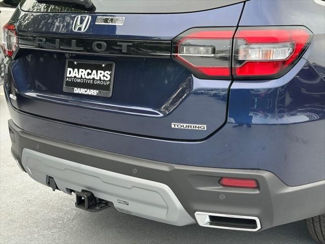 new 2025 Honda Pilot car, priced at $52,345