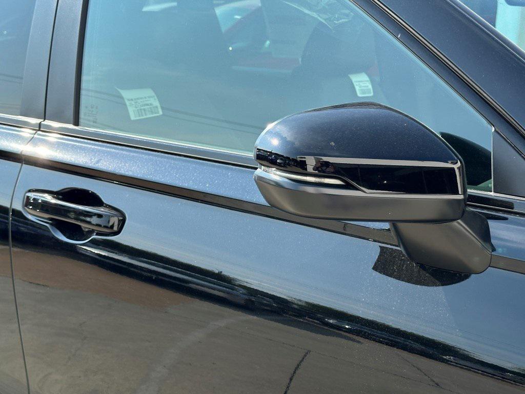 new 2026 Honda CR-V Hybrid car, priced at $41,620
