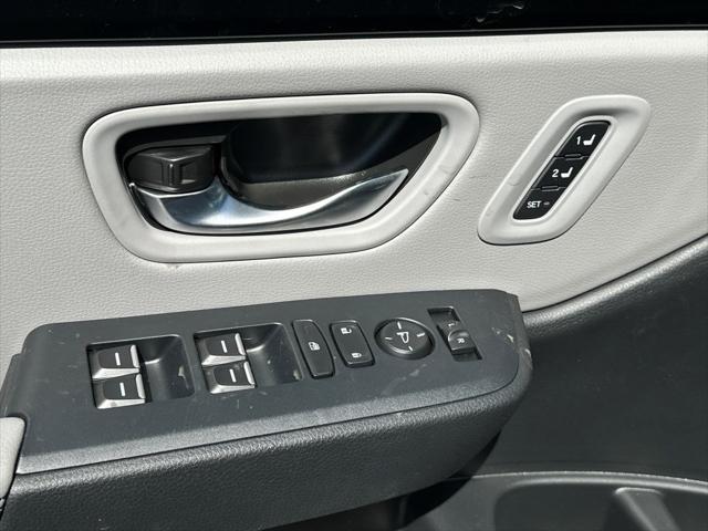 new 2025 Honda Pilot car, priced at $52,525