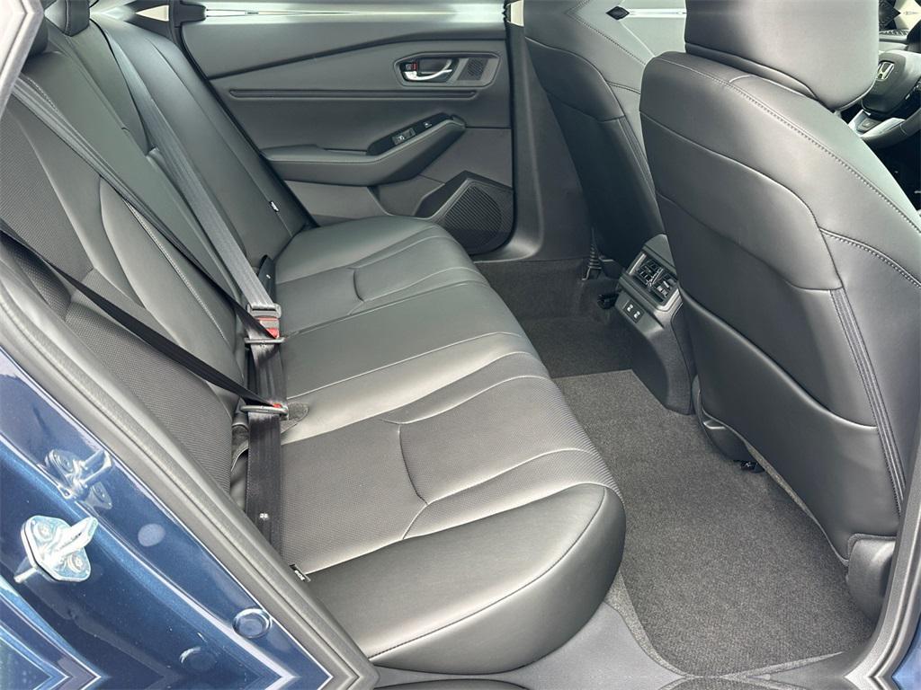 new 2025 Honda Accord Hybrid car, priced at $40,070