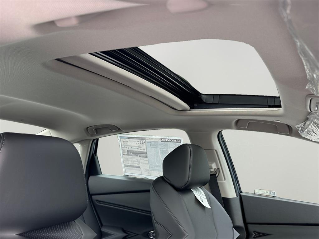 new 2025 Honda Accord Hybrid car, priced at $40,070