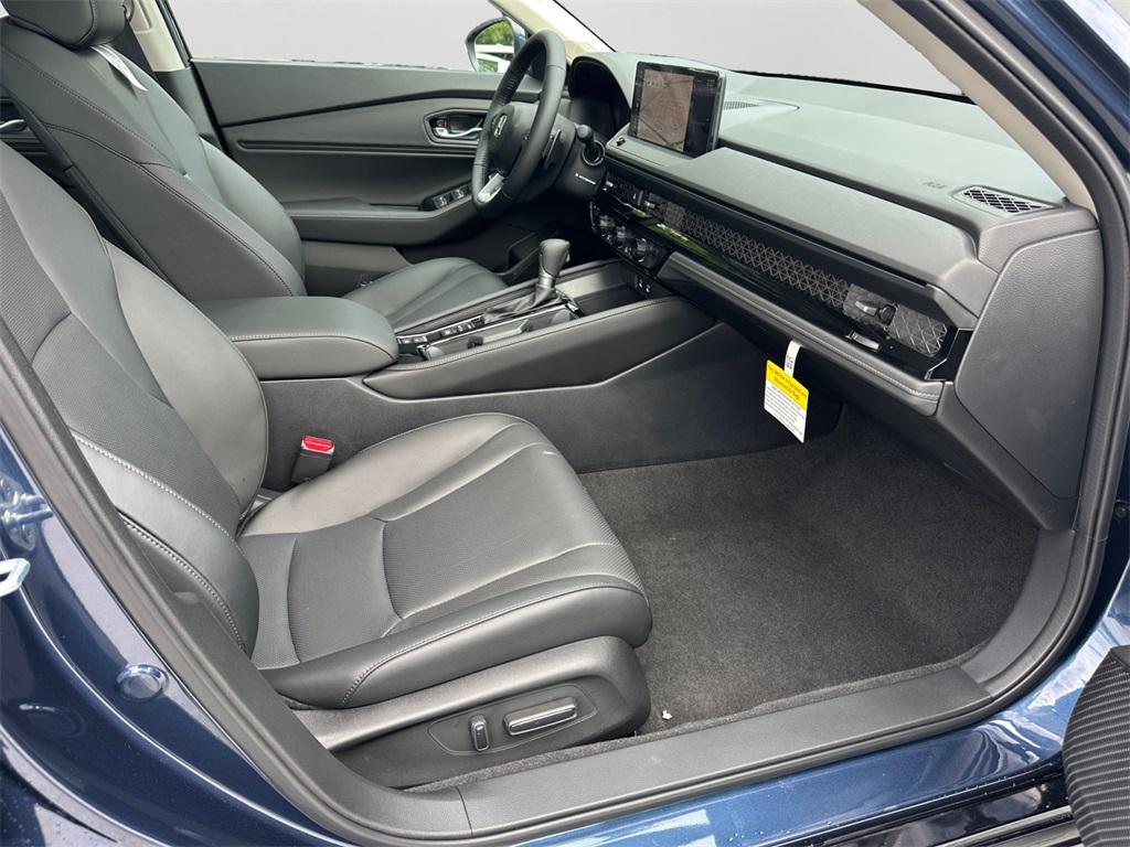 new 2025 Honda Accord Hybrid car, priced at $40,070