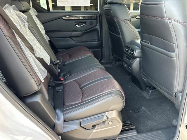 new 2025 Honda Pilot car, priced at $56,060
