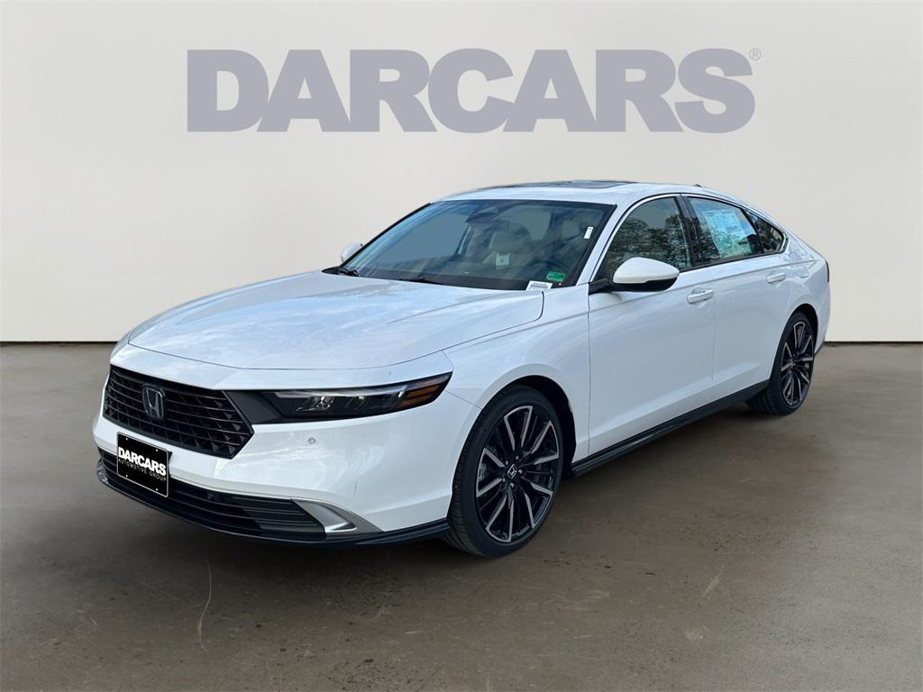 new 2025 Honda Accord Hybrid car, priced at $38,097
