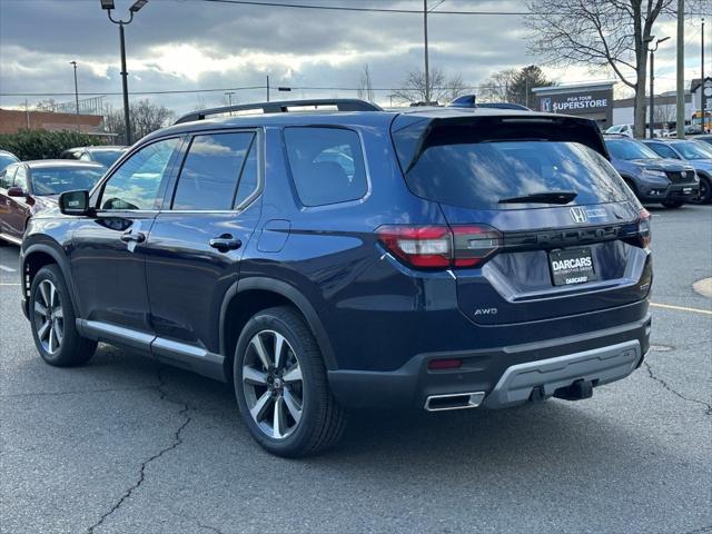 new 2025 Honda Pilot car, priced at $52,040