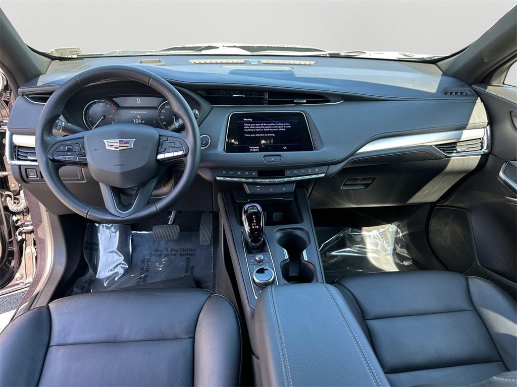 used 2023 Cadillac XT4 car, priced at $26,900