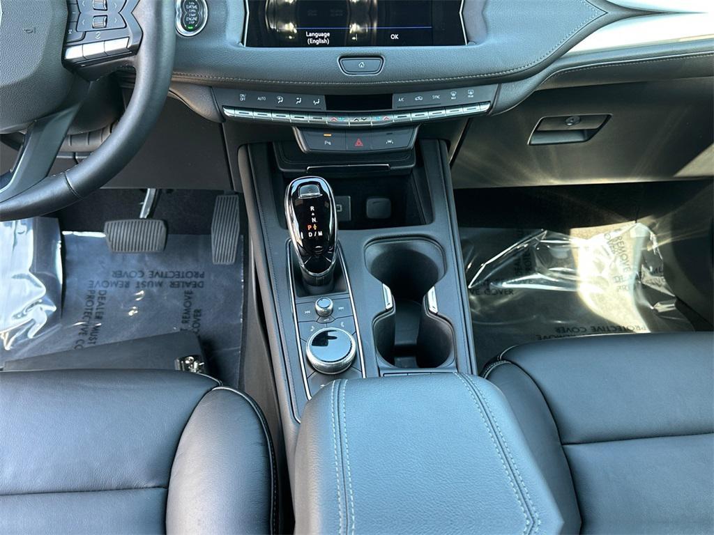 used 2023 Cadillac XT4 car, priced at $26,900