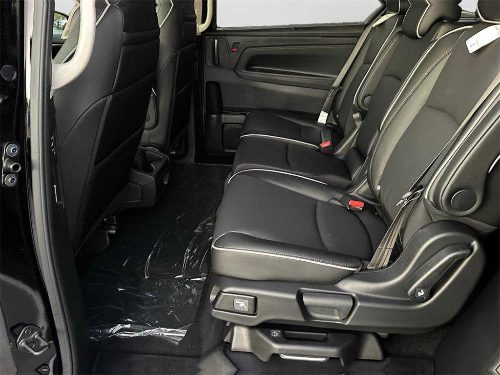 new 2026 Honda Odyssey car, priced at $48,990