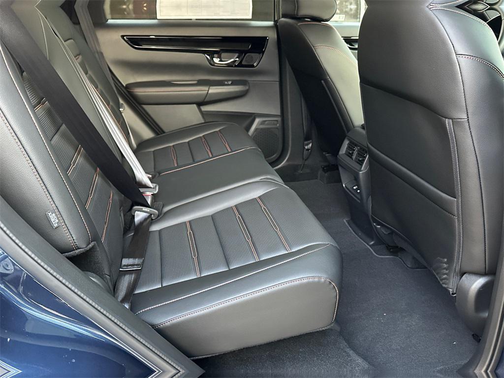new 2026 Honda CR-V Hybrid car, priced at $43,700