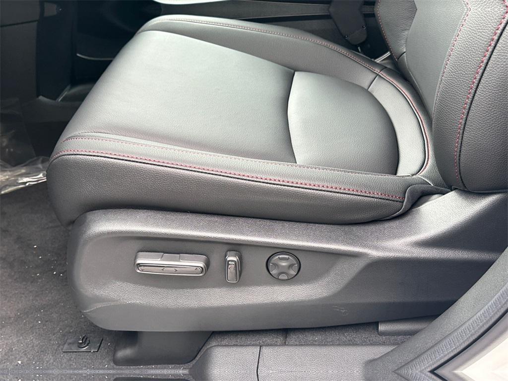 new 2026 Honda Odyssey car, priced at $43,369