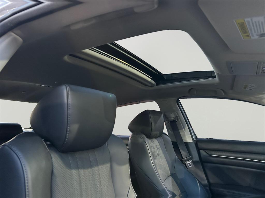 used 2021 Honda Accord Hybrid car, priced at $22,997