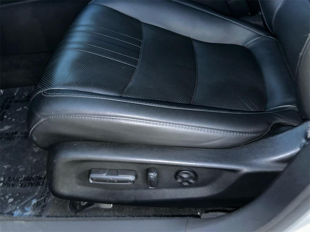 used 2021 Honda Accord Hybrid car, priced at $22,997