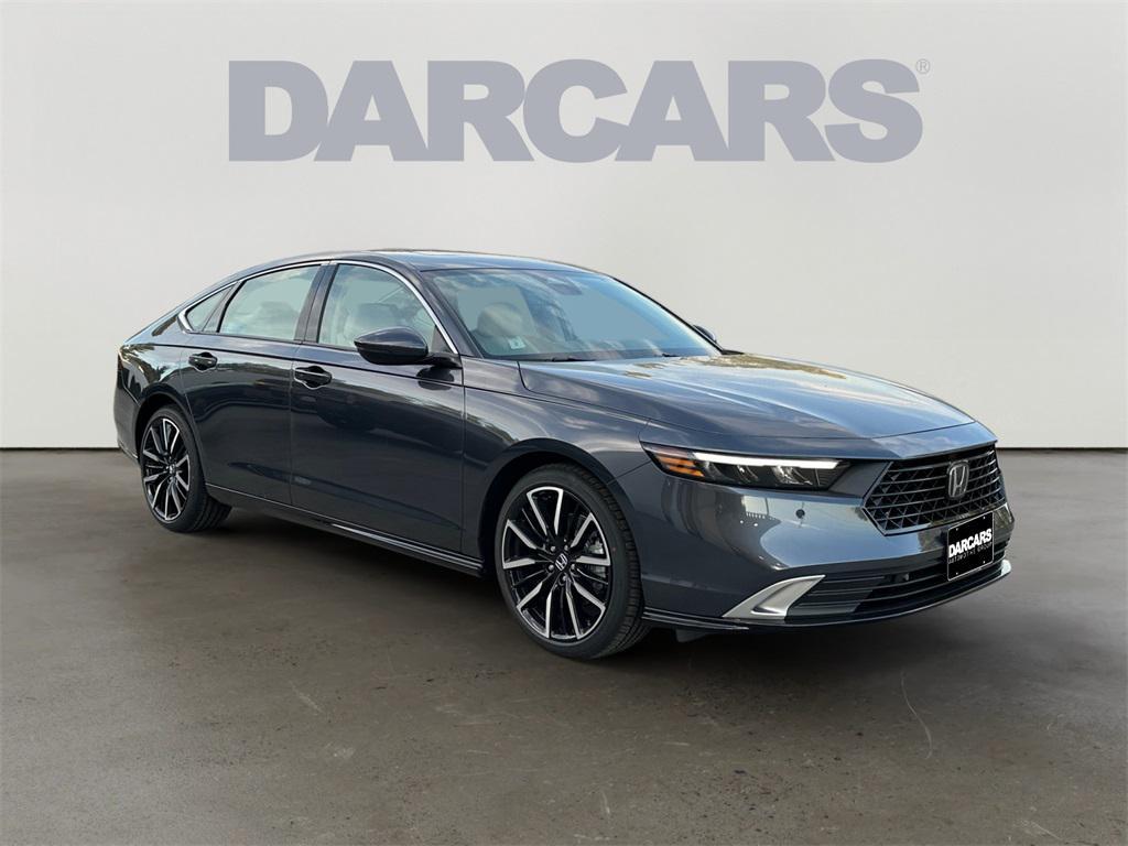 new 2025 Honda Accord Hybrid car, priced at $40,025
