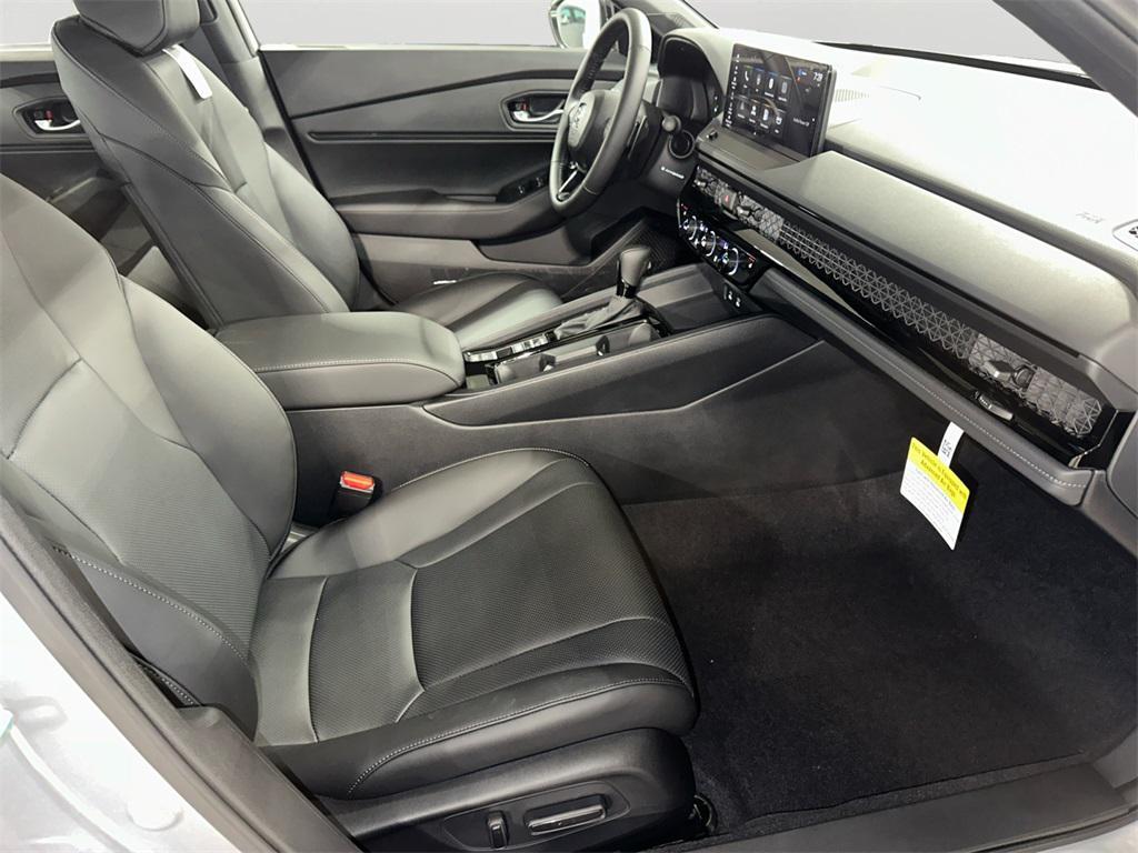 new 2025 Honda Accord Hybrid car, priced at $34,686