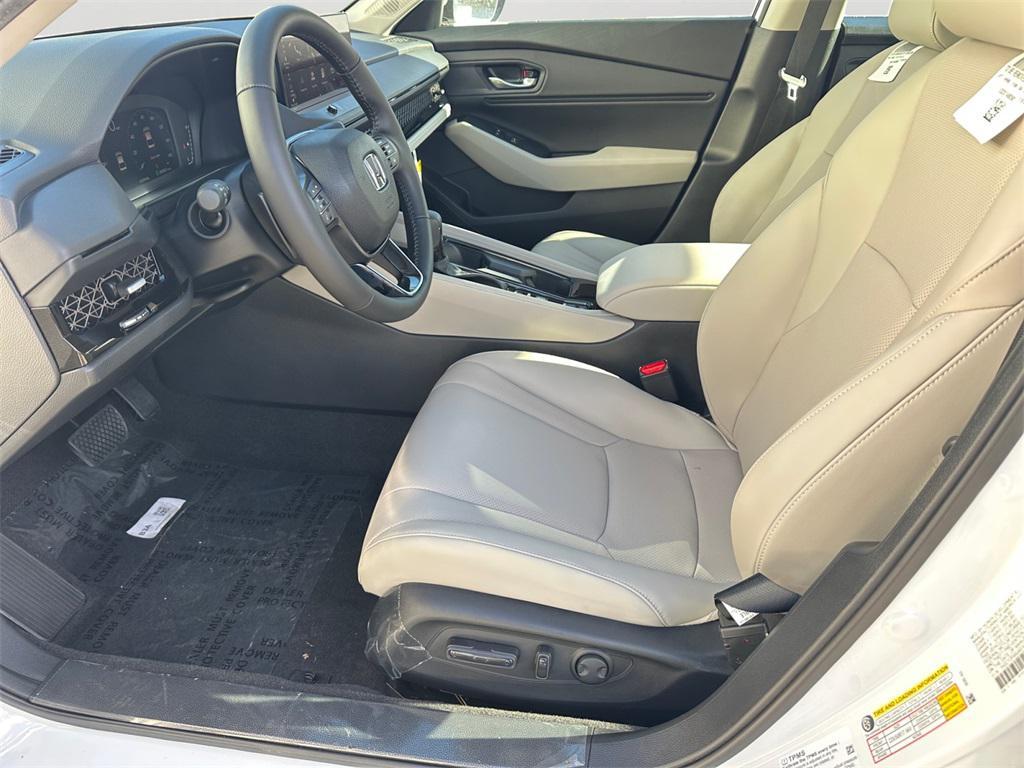 new 2025 Honda Accord Hybrid car, priced at $34,704