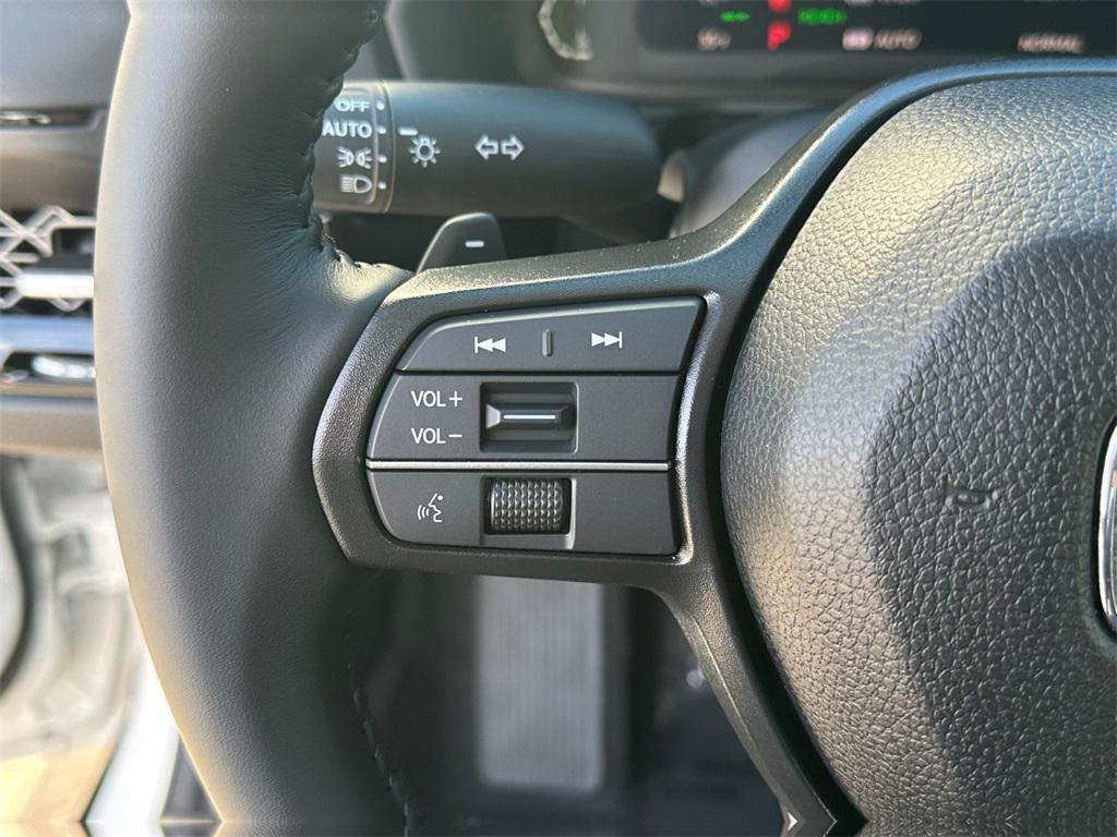 new 2025 Honda Accord Hybrid car, priced at $34,704