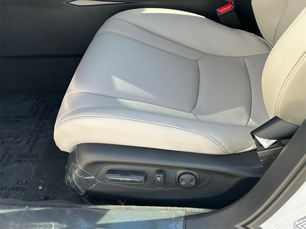 new 2025 Honda Accord Hybrid car, priced at $34,704