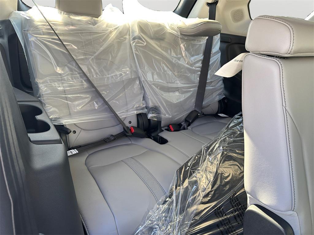 new 2025 Honda Pilot car, priced at $52,570